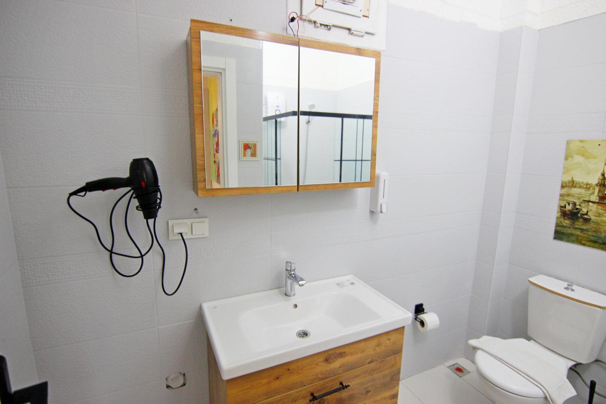 Ozkan Apartment - Fethiye Center Fully Furnished 50Mbps Wifi Netflix ภายนอก รูปภาพ